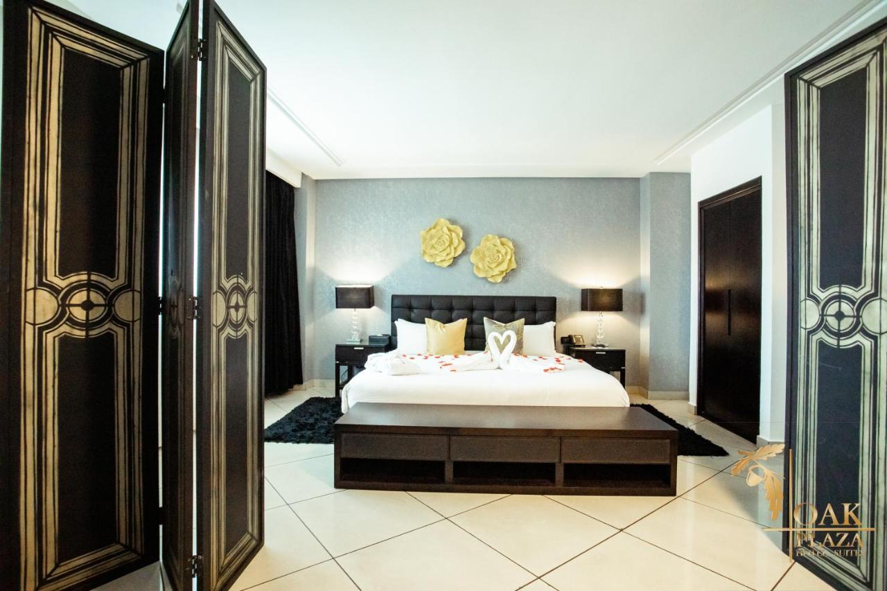 Oak Plaza Hotels East Airport Άκρα Εξωτερικό φωτογραφία